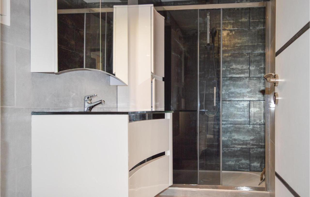 Nice Home In Ville Di Paraso With Wifi المظهر الخارجي الصورة